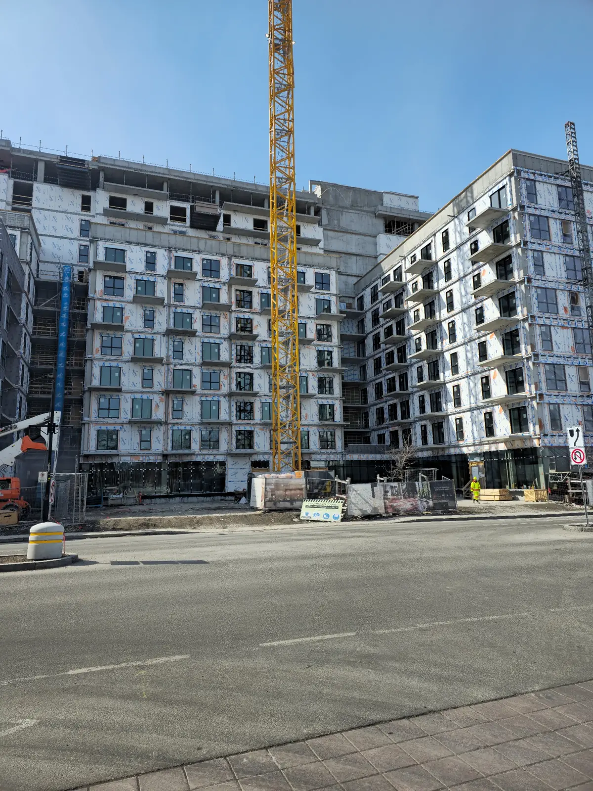 Projet de revêtement clé en main — Revêtement Saintvalier Montréal inc.